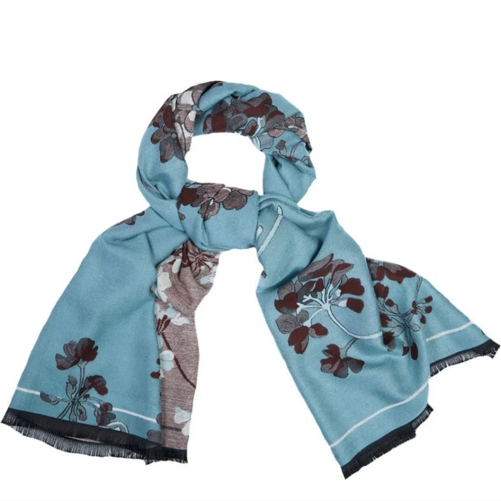 SAACHI BOTANICAL REVERSIBLE PRINT SCARF /SIZE:ONE SIZE /LIGHT BLUE